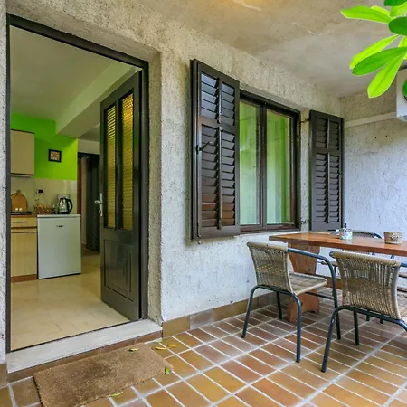 Zec Natura Apartament *